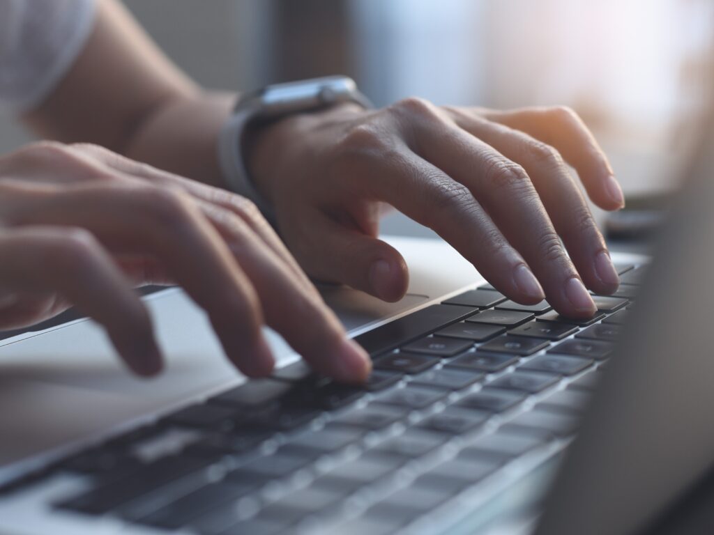 Mastering Virtual Keyboards: Easy Typing Solutions Across Devices & Languages